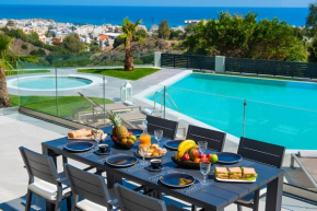 Orama Luxury Villa 4 Bedrooms with Private Pool